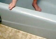 Hot In The Tub